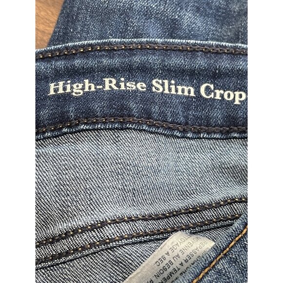 Signature Levis High Rise Slim Cropped Jeans Womens 6 Waist 28 - Picture 7 of 9